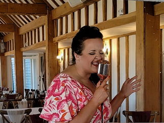 Promo Hayley Sings Solo Singer With Tracks Essex