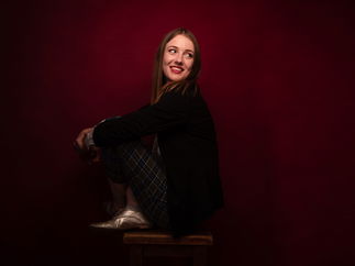 Promo Sian Summers Solo Singer/ Guitarist Nottinghamshire