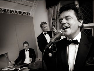 Promo Beyond Sinatra Jazz Band Surrey