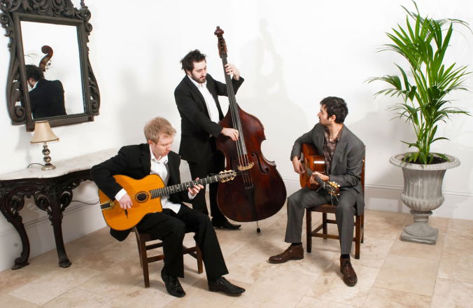 Promo Sin Compas Gypsy Jazz/ Flamenco Guitar Duo West Midlands