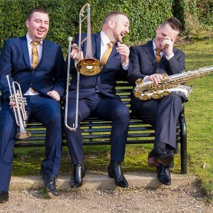 Promo Smooth Horns  Hampshire