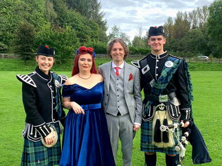 Promo Drums and Pipes Piper Edinburgh