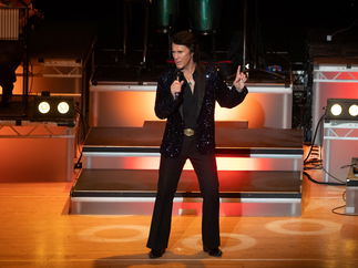 Promo Solid Gold Diamond Neil Diamond Tribute Act Northamptonshire