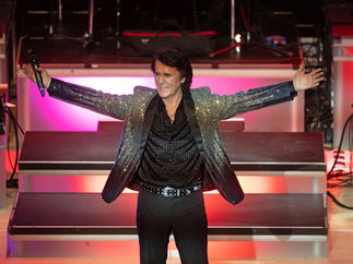 Promo Solid Gold Diamond Neil Diamond Tribute Act Northamptonshire