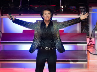 Promo Solid Gold Diamond Neil Diamond Tribute Act Northamptonshire