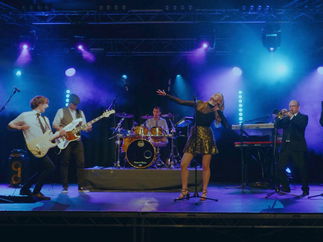 Promo The Party Crashers Function Band Staffordshire