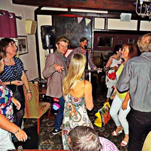 Promo Steve Young  Hertfordshire