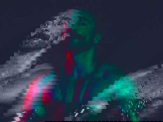 Promo Circus Cabaret Show Circus Performer East Sussex