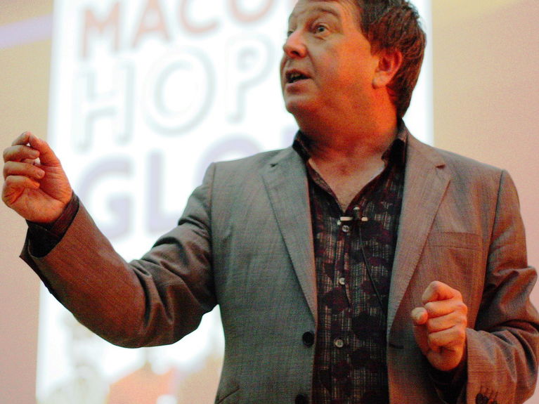 artists similar to Stuart Maconie