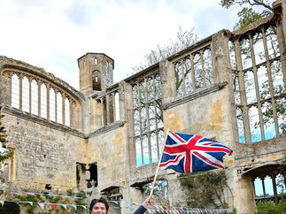 Promo Lily Belle Solo Singer With Tracks Bedfordshire