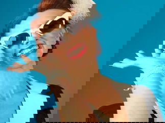 Promo Swing Vixen Solo Vintage Swing Singer Buckinghamshire