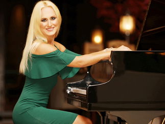 Promo Tania T Pianist Dorset