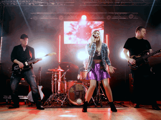 Promo Style! - A Tribute to Taylor Swift Tribute Act Leicestershire