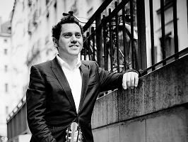 Promo Henry Robinson Classical Guitarist Vale of Glamorgan