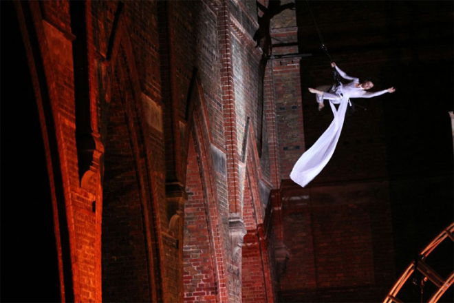 Promo Zu Aerial Dance Circus Performer Cheshire