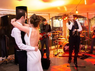 Promo Talk Of The Town Rock and Pop Party Band Essex