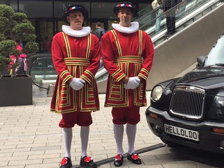 Promo The Beefeaters Walkabout Characters Oxfordshire