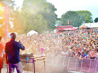 Promo The Bus Bar Unique Mobile Bar Gloucestershire