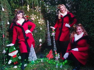 Promo Candy Cane Cuties Carol Singer London