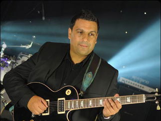 Promo The Edge Function Band Wiltshire