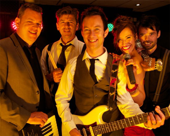 Promo The Highlife Function Band Kent