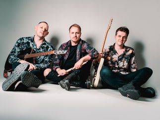 Promo The Peppermints Rock and Pop Party Trio Oxfordshire