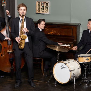 Promo The Quartones  London