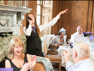 Promo The Singing Waitresses and Waiters Singing Waiter Hertfordshire