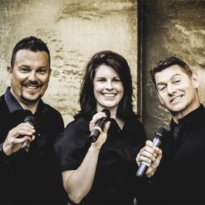 Promo The Unexpected Singing Waiters  Somerset