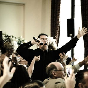 Promo The Unexpected Singing Waiters  Somerset