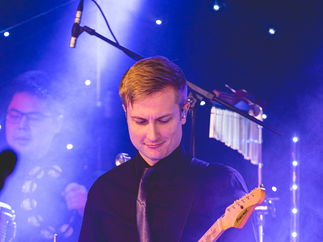 Promo Funky Fresh Function Band Hertfordshire