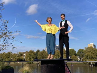 Promo The Norvinis Magician London