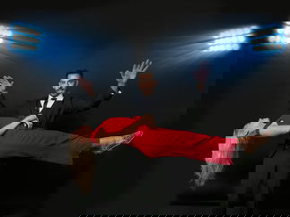 Promo T Knight Magician London