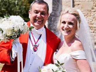 Promo Toastmaster and Celebrant Paul Deacon Toastmaster Buckinghamshire