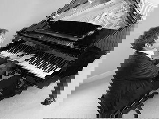 Promo Tom K Pianist Hampshire