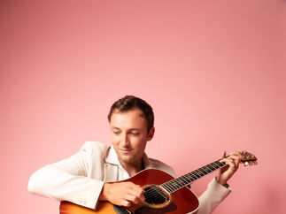 Promo Tom Wadd Singer Guitarist Oxfordshire