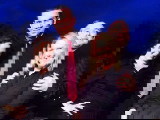 Promo Totally Spontaneous Singing Waiter Hertfordshire