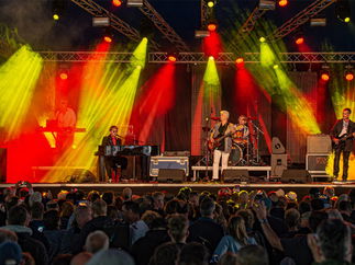 Promo Totally Elton Elton John Tribute Buckinghamshire