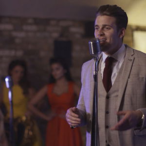 Promo Twisted Swing  Kent