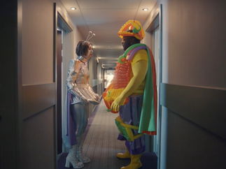 Promo Miss Balloonist Balloon Modelling Hertfordshire