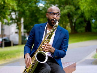 Promo Sax U Saxophonist London