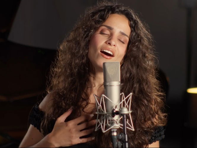 artists similar to Chesca