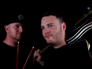 Promo GLOW PARTY BAND Neon Party Duo Essex