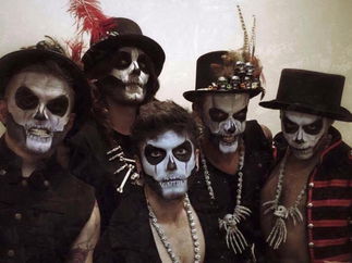 Promo Mardi Gras Circus Circus Performer Lancashire