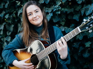 Promo Vicki Leal Singer Guitarist London