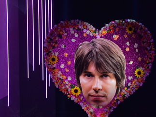 Promo Vikki Stone Comedian London