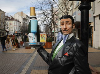 Promo Vincent And Pascal Costume Character London