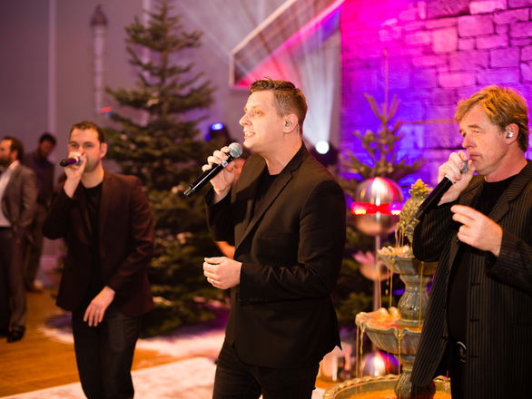 Promo VoxBox Acapella Vocal Group Norfolk