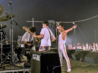 Promo (Queen) We Will Rock You Queen Tribute Band Staffordshire