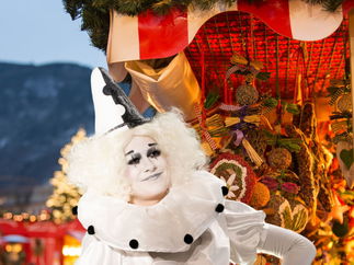 Promo Magical Christmas Acts Christmas Entertainer East Lothian